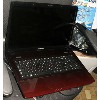 Ноутбук Samsung R780i (Intel Core i3 370M (2x2.4Ghz HT) /4096Mb DDR3 /320Gb /ATI Radeon HD5470 /17.3" TFT 1600x900) - Быково